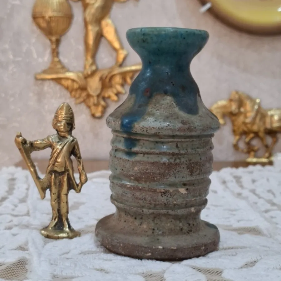 گلدان قدیمی