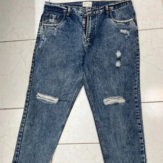 شلوار جین pull&bear