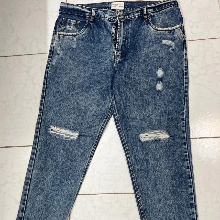 شلوار جین pull&bear