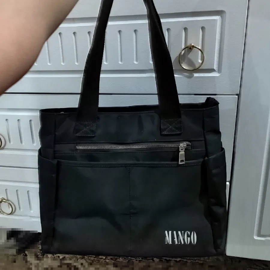 کیف دوشی زنانه منگو