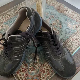 کتونی داکرز اصل