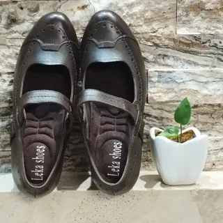 کفش چرم