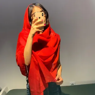 شال قرمز ترک