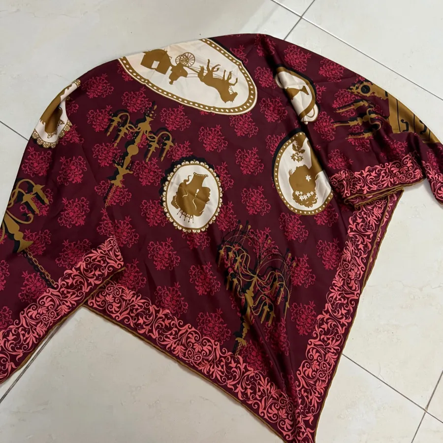 روسری دور دست دوز ارسال ر