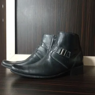 نیم بوت مردانه