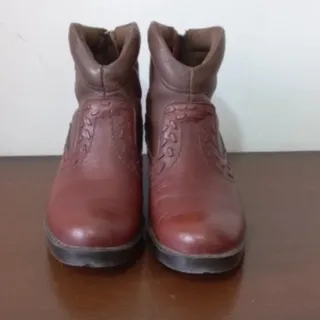 نیم بوت چرم