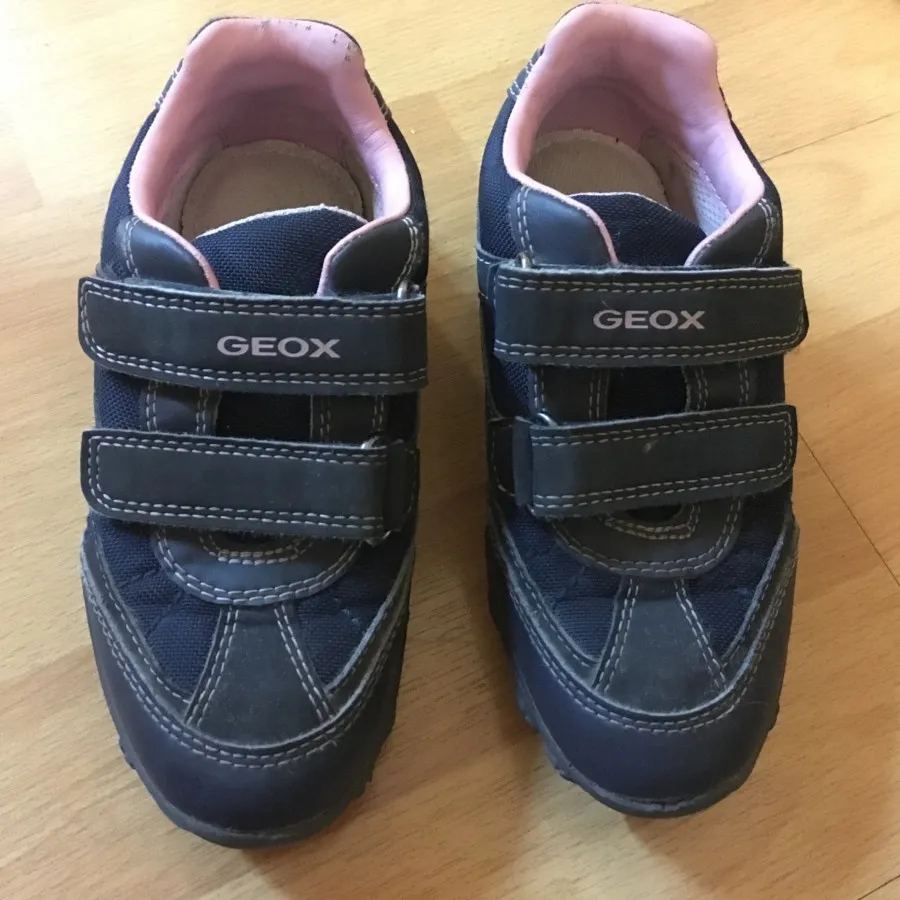 کتونی GEOX
