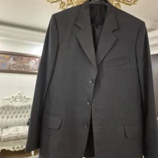 کت و شلوار وجلیقه مردانه