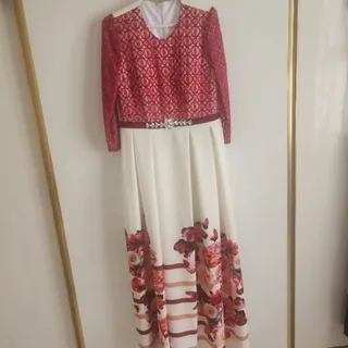 پیراهن مجلسی گیپور گلی