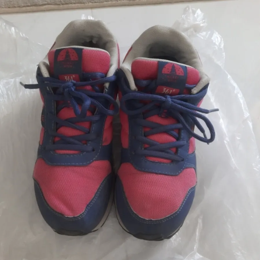 کفش کتونی 361