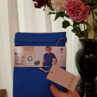 تیشرت اسمارا