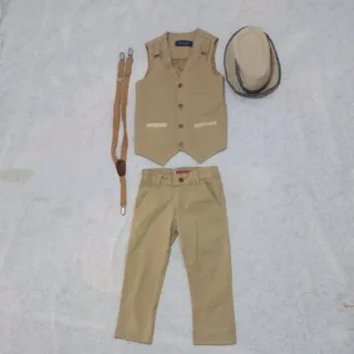 ست جلیقه شلوارکلاه ساسبند