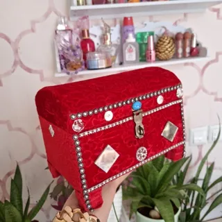 صندوقچه مخمل