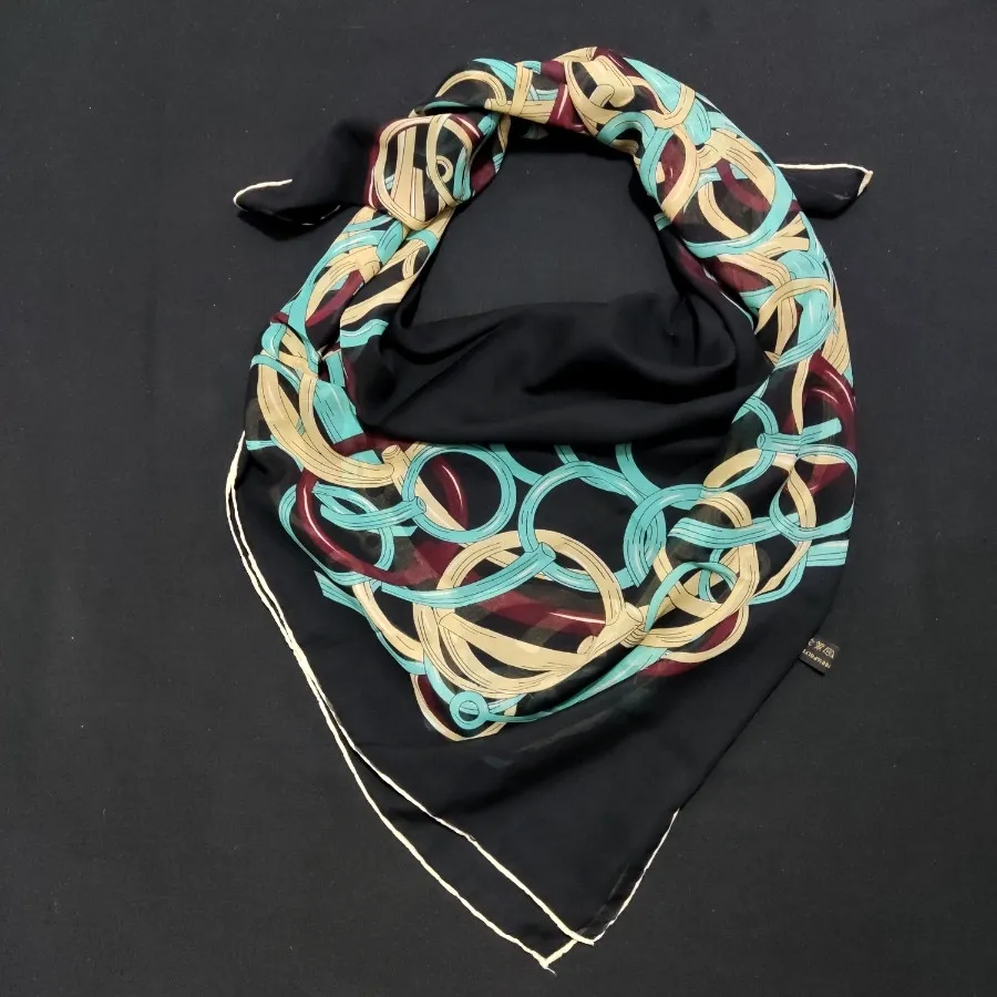روسری شیک و لوکس