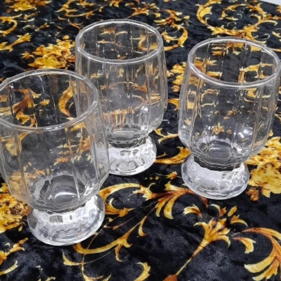 لیوان کاربردی