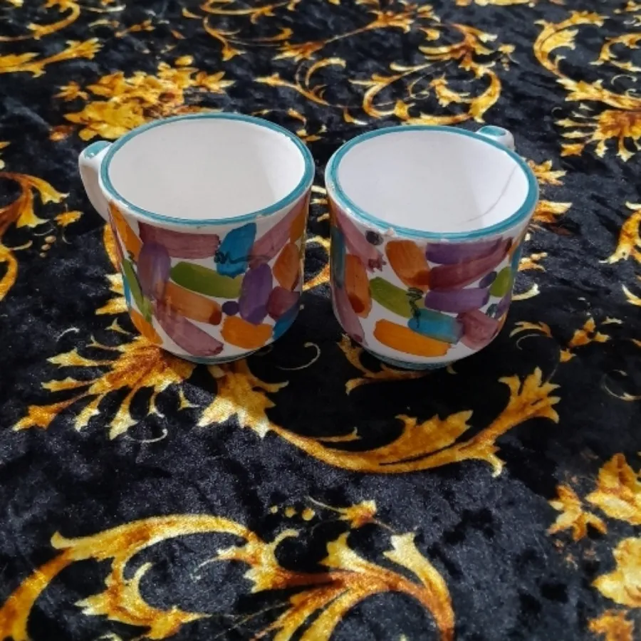 دو عدد قهوه خوری
