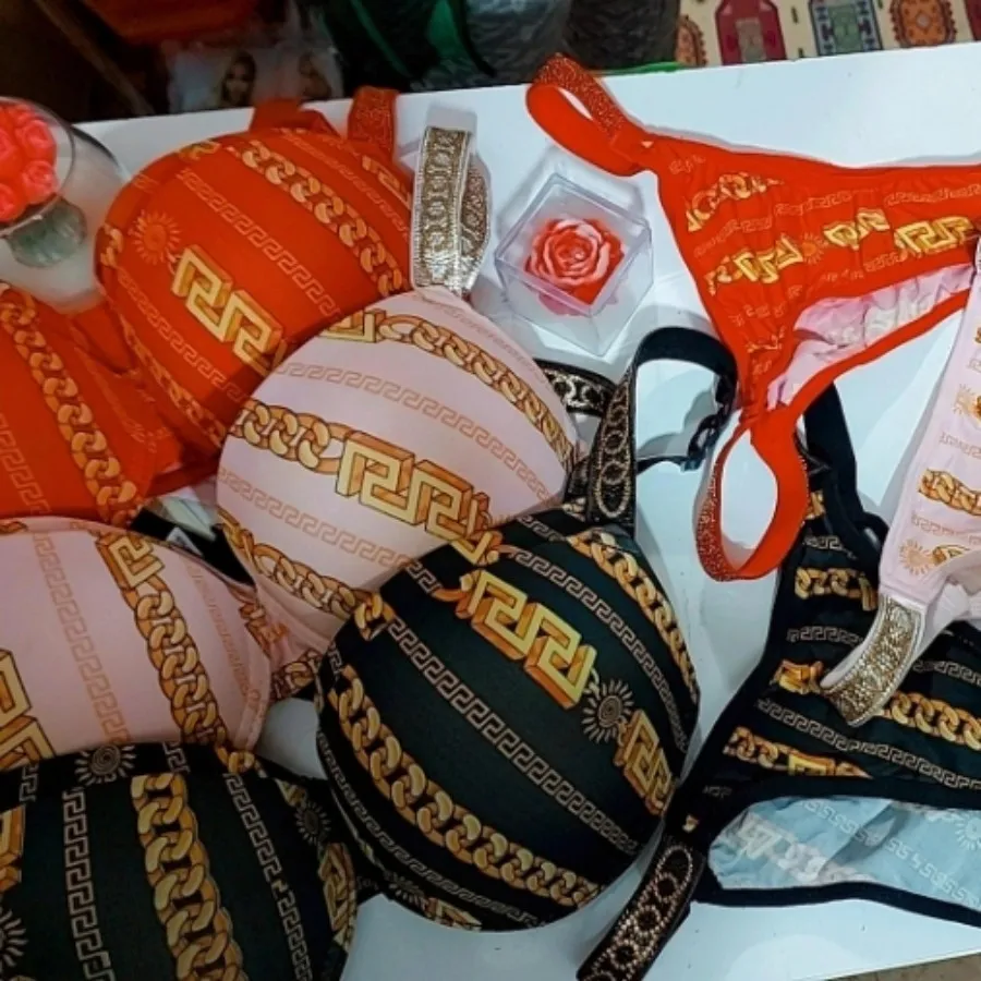 ست سوتین وشورت