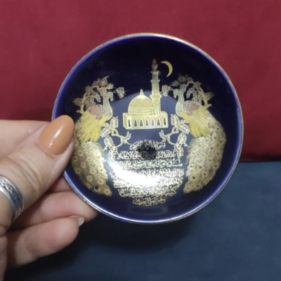 دیوارکوب یا پلاک ژاپنی