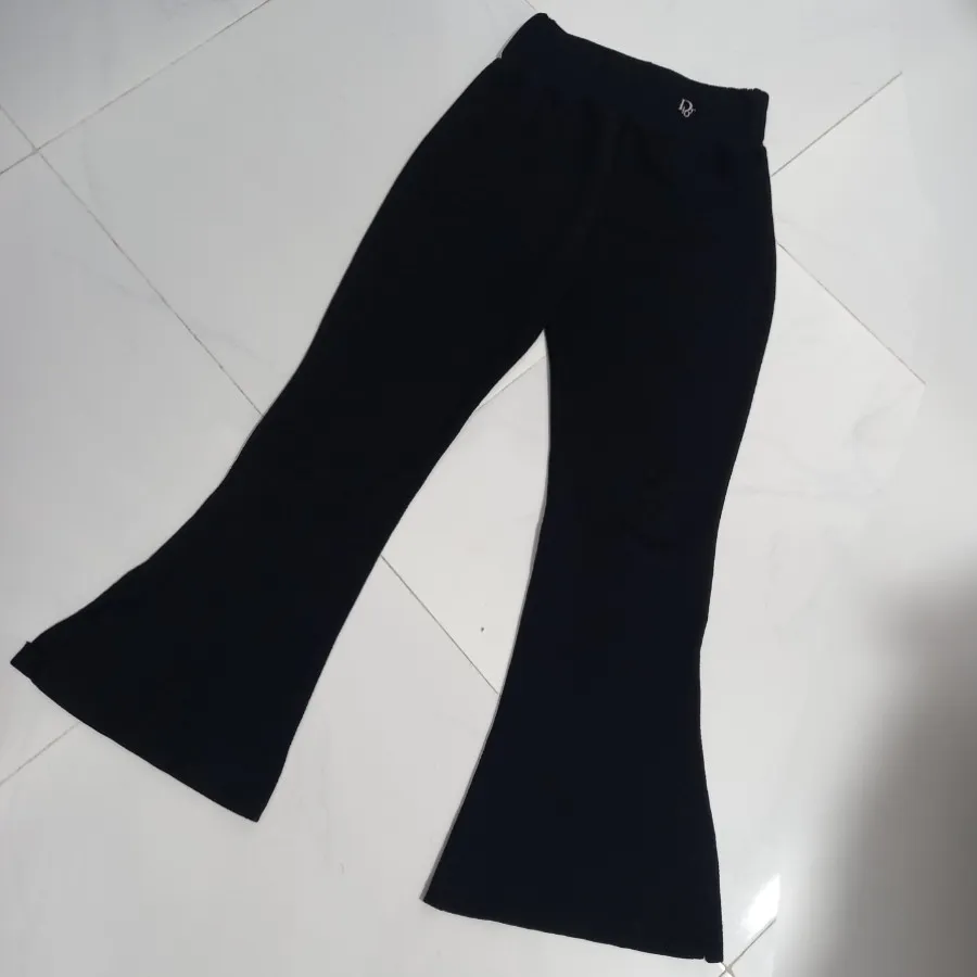 شلوار کبریتی دمپا چاکدار