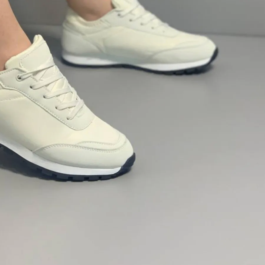 کتونی المانی اسمارا