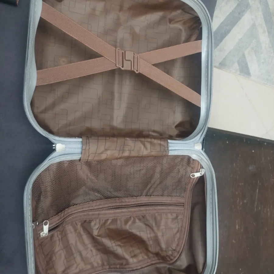 کیف چمدونی