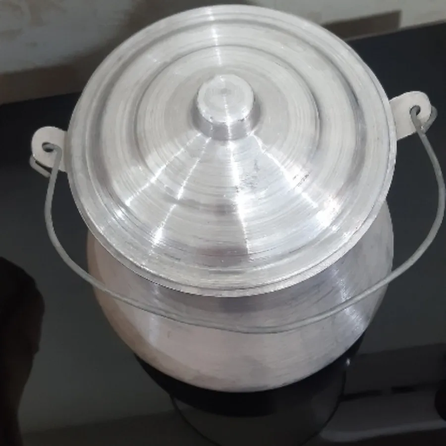 دیزی خوری