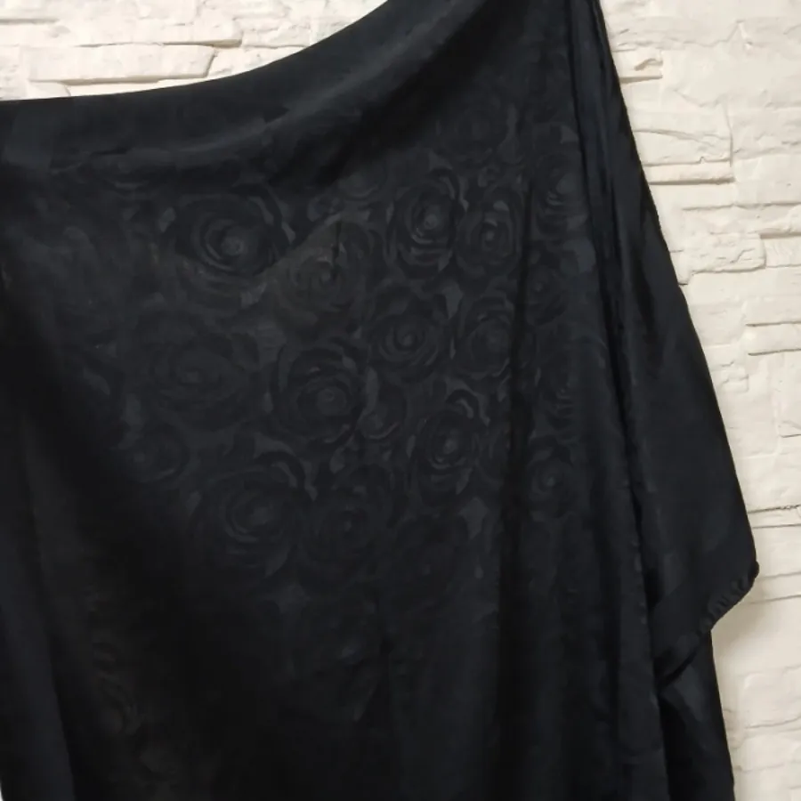 روسری قواره بزرگ مشکی