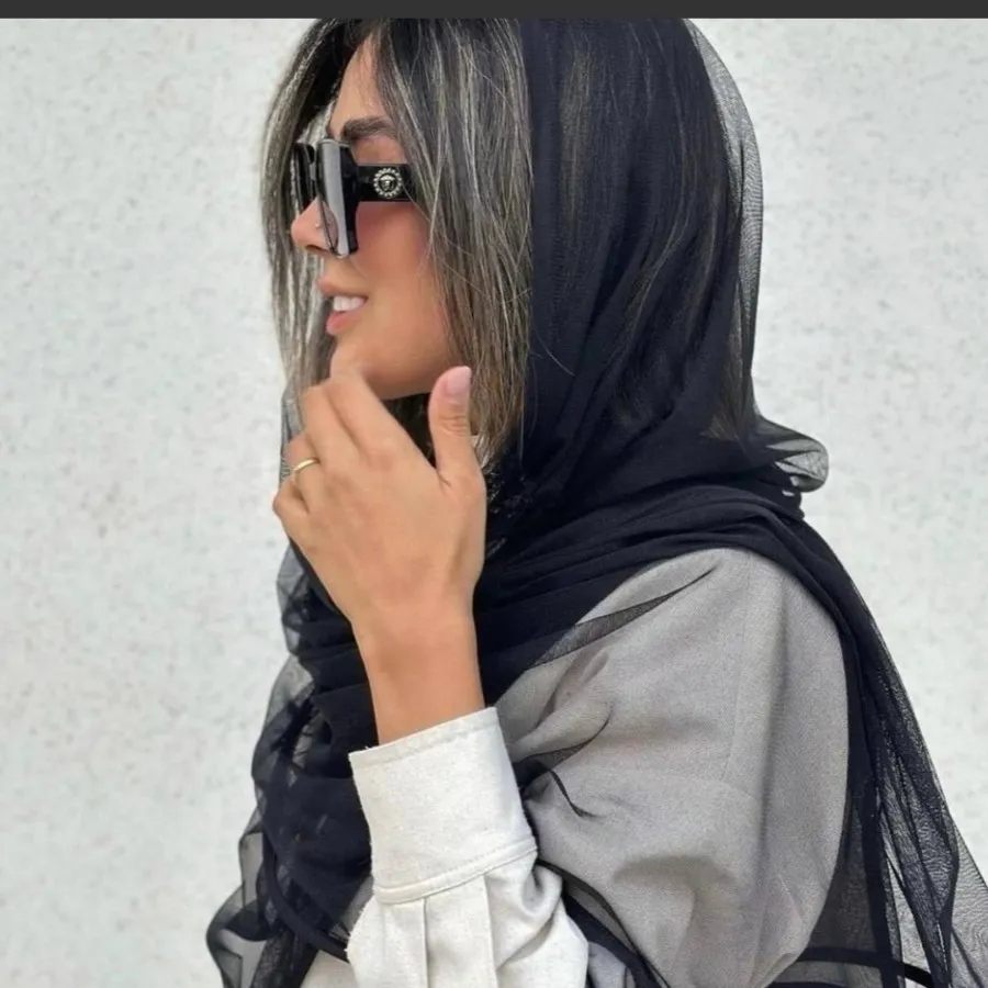 شال تورساده مشکی وقهوه‌ای