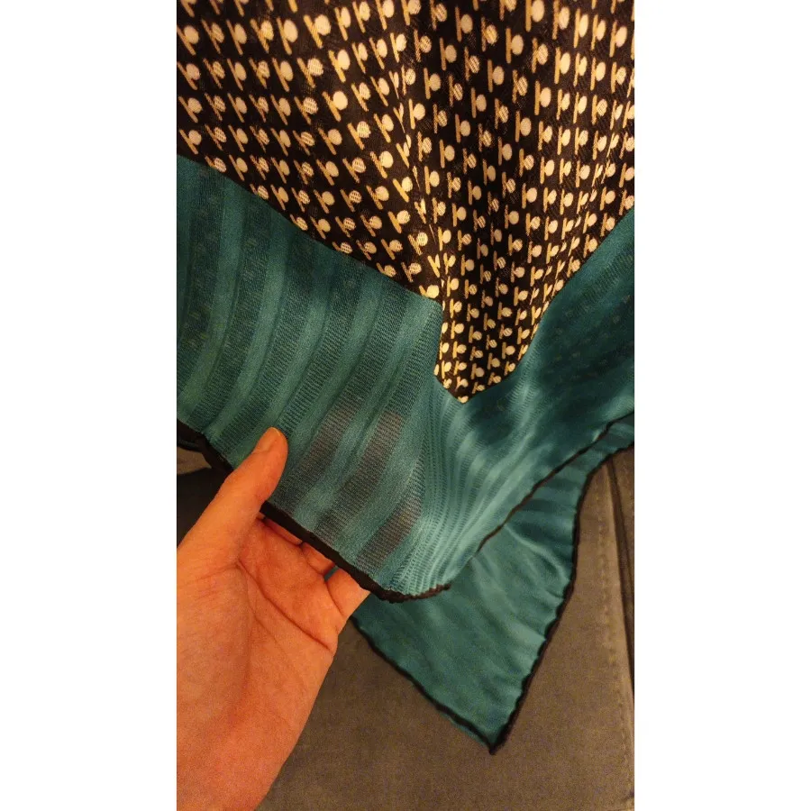 روسری ساتن ابریشم