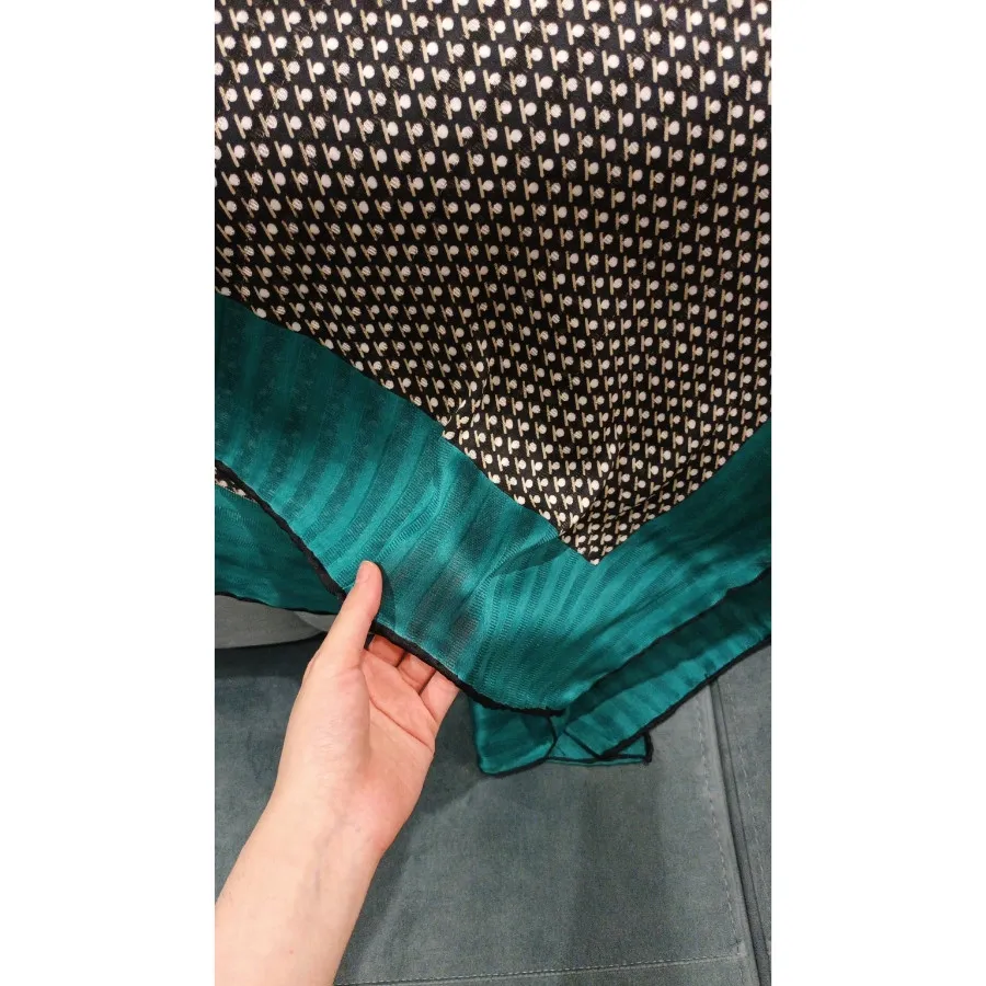 روسری ساتن ابریشم