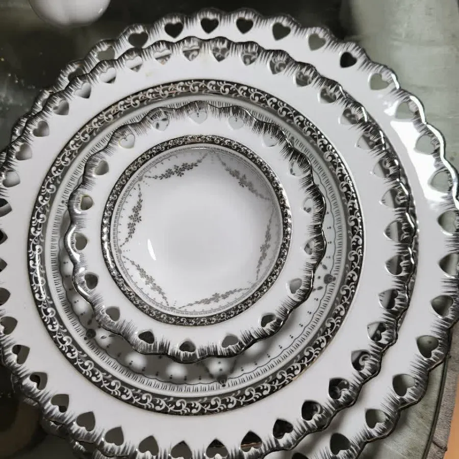 سرویس چینی امریکایی