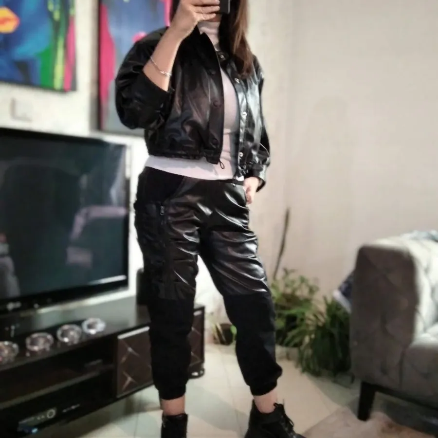 کراپ کت و شلوار چرم