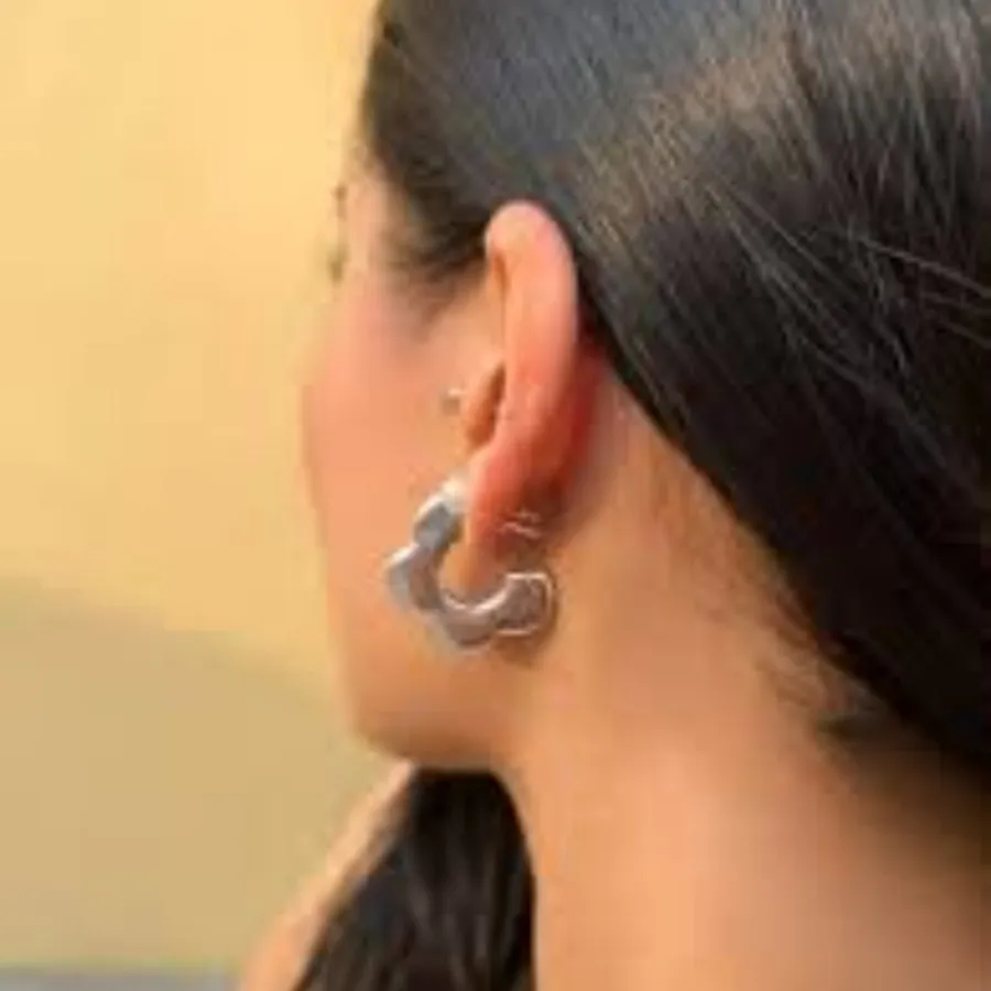 گوشواره گل پینترستی برند