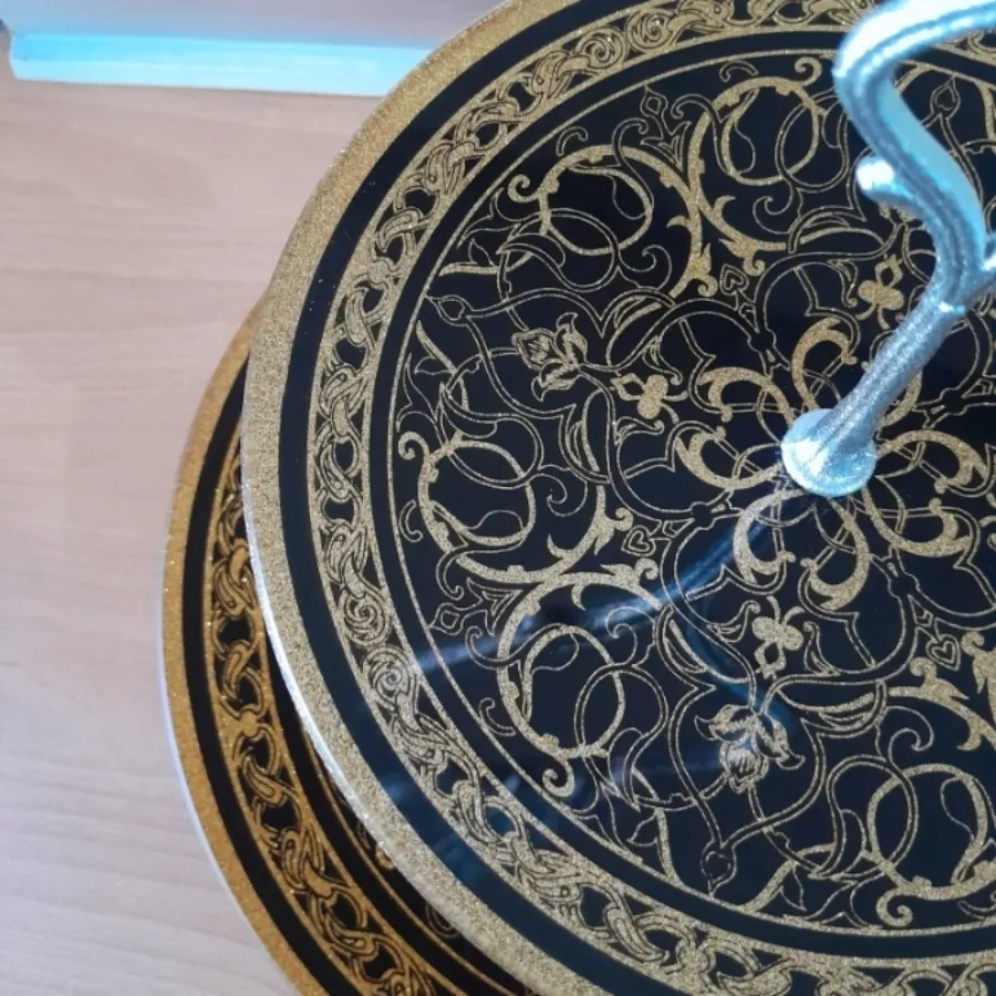 شیرینی خوری دوطبقه