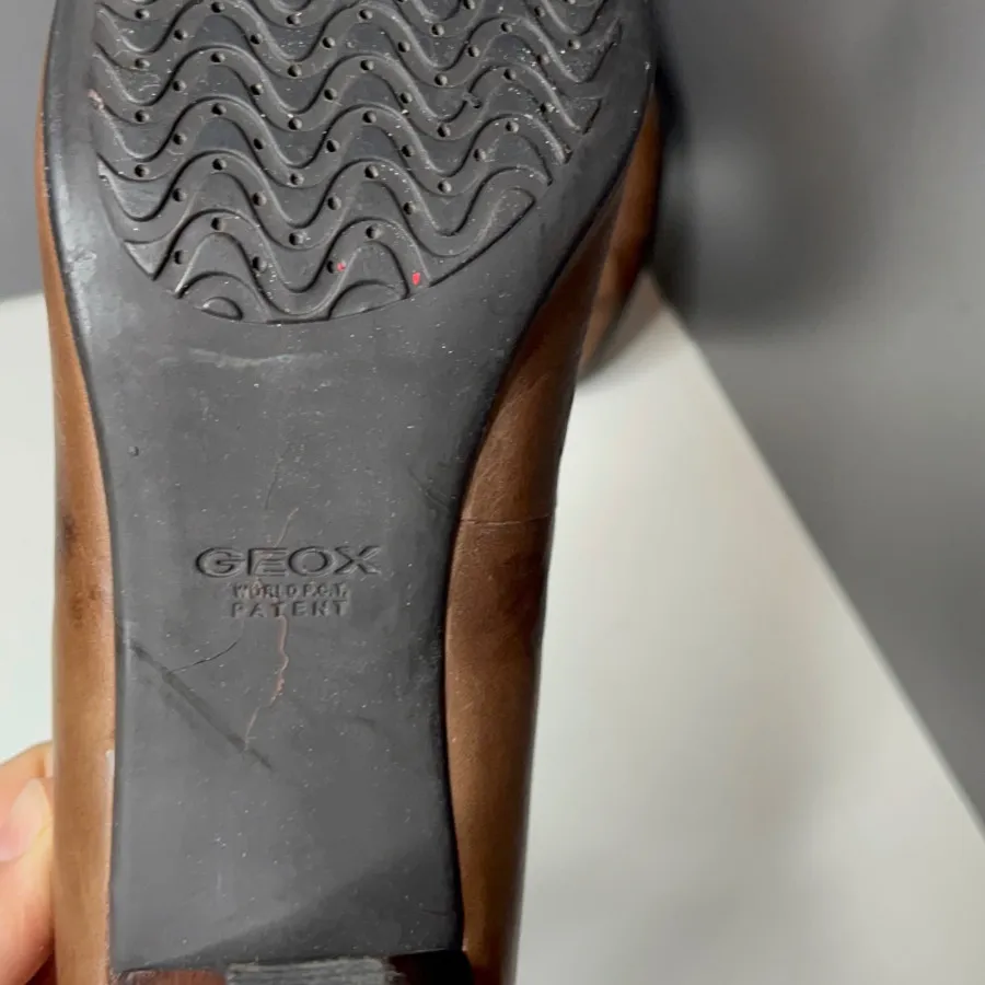 کفش اصل GEOX سایز 37/5