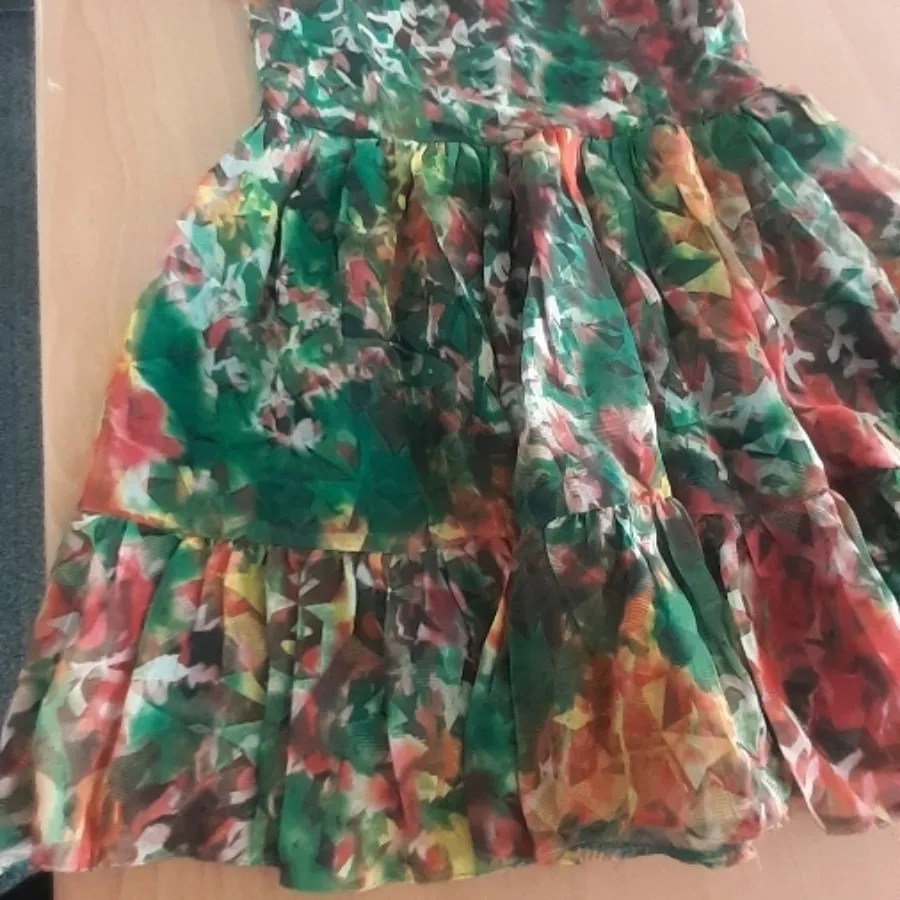 پیراهن عروسکی
