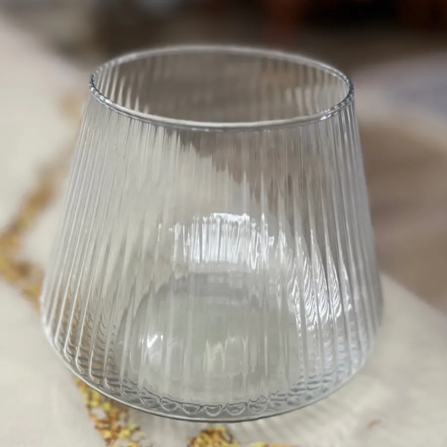 گلدان شیشه ای