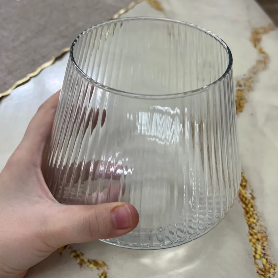 گلدان شیشه ای