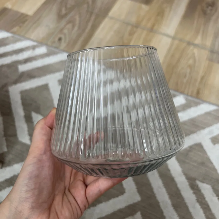 گلدان شیشه ای