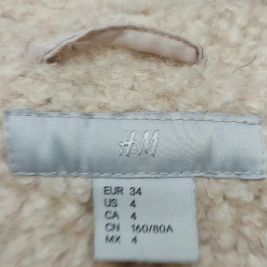 پالتو  H&M