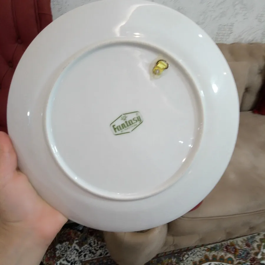 بشقاب دیوارکوب دنسی