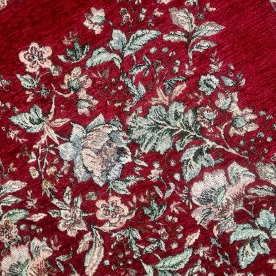 رو میزی مخمل