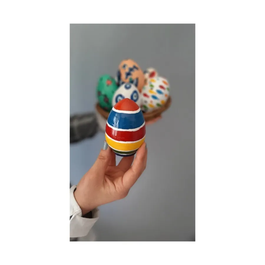 تخم مرغ رنگی