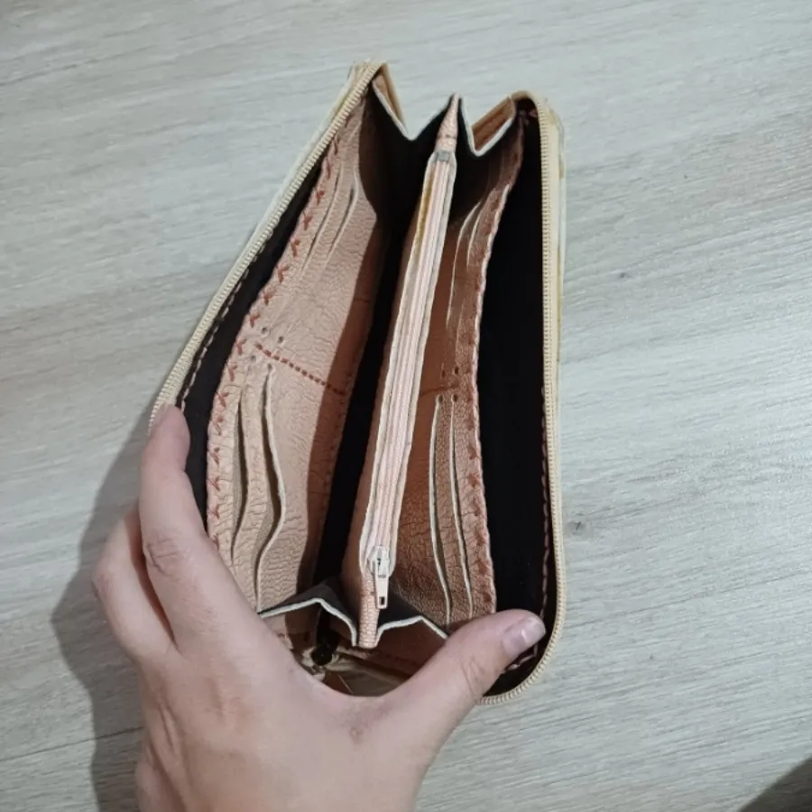 کیف پول کاملا نو