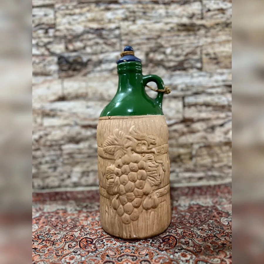 کوزه سفالی سنتی?