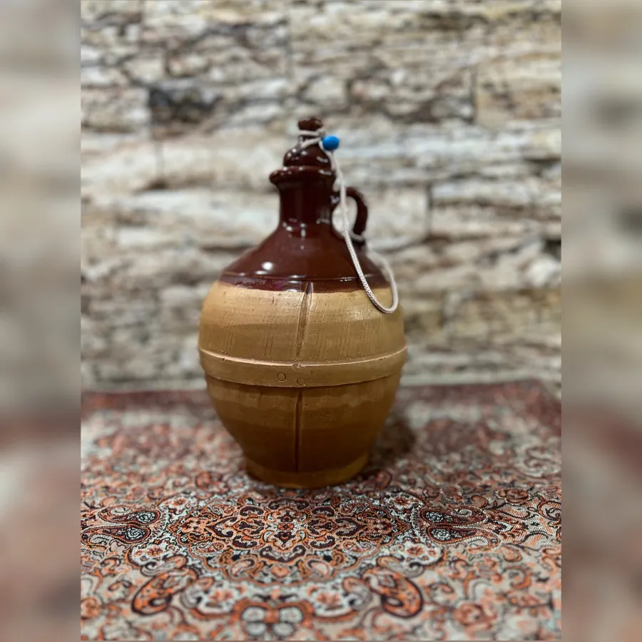کوزه سفالی سنتی?