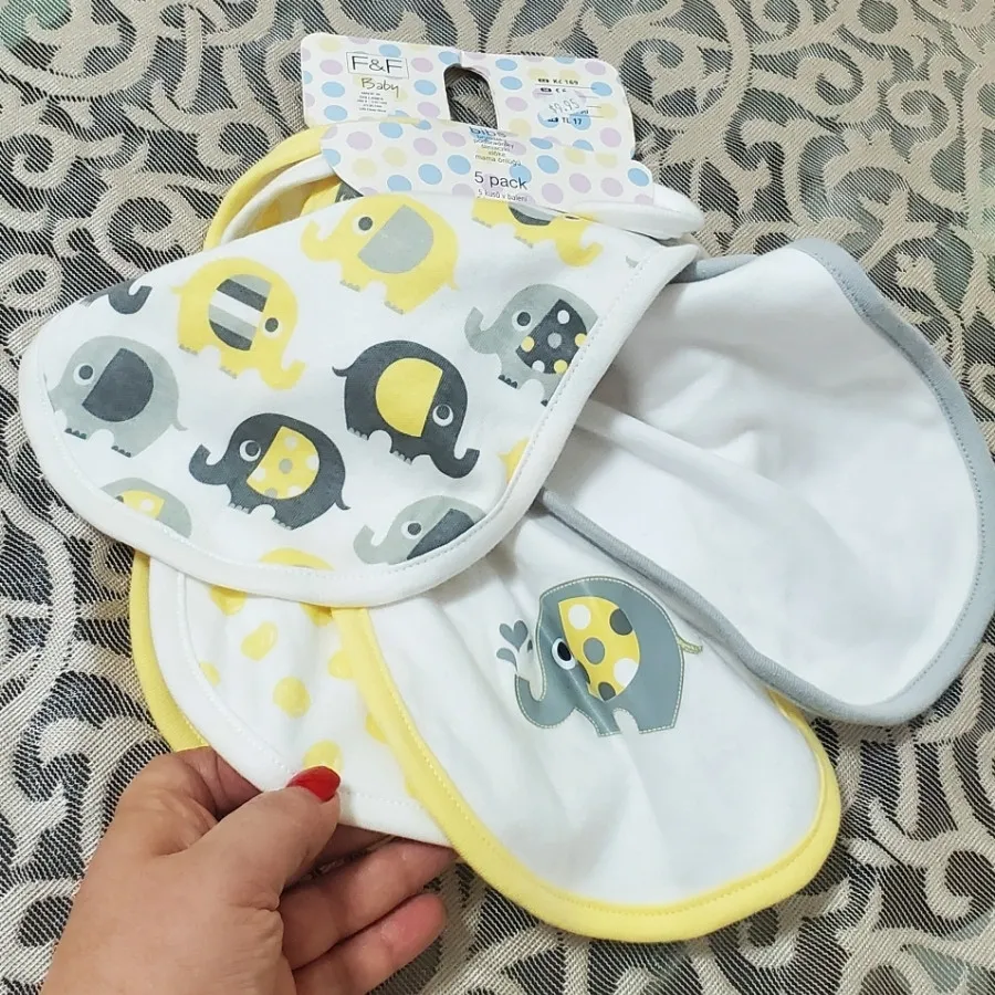 پیش بند نوزادی