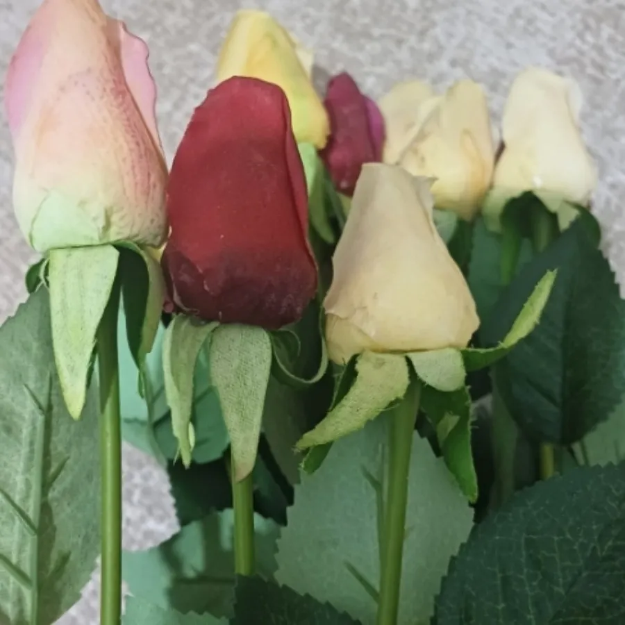 شاخه گل مصنوعی