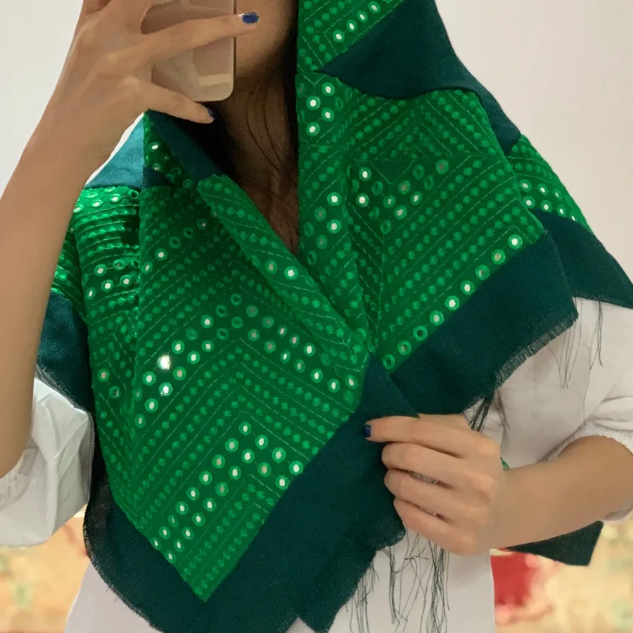 روسری زنانه کارشده