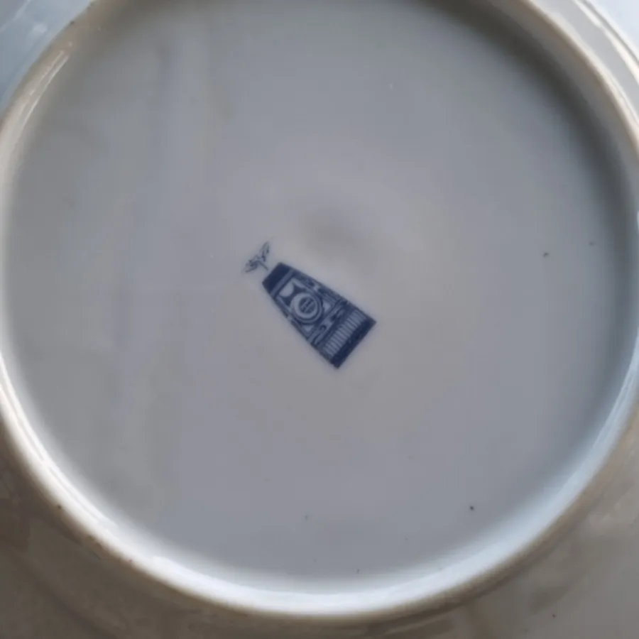 میوه خوری گلسرخی آلمان